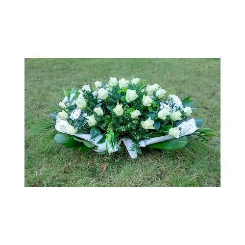 Wiązanki pod pomnik - białe róże